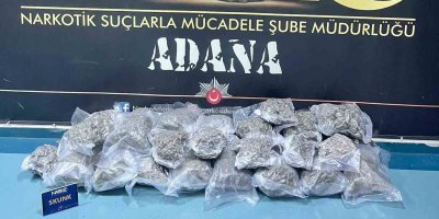 Adana’da 16 kilo 820 gram esrar ele geçildi