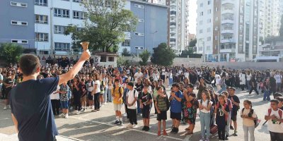 Adana’da 519 bin öğrenci ders başı yaptı