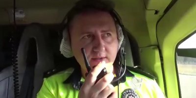 Polis sıkışan trafiği helikopterle tespit edip açtı