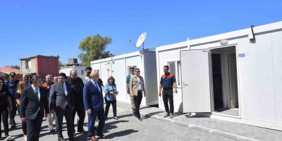 Vali Köşger: “Daima depremzede hemşehrilerimizin yanında olacağız”