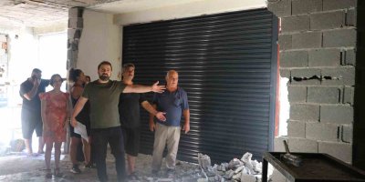 Apartman yönetimi ile iş yeri sahibi arasında ‘perde duvar’ tartışması