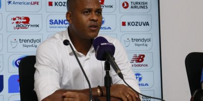 Patrick Kluivert: ”Çok memnun olduğum bir sonuç aldık”