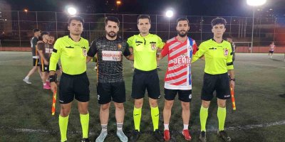 Seyhan’da başkanlık kupası futbol turnuvası başladı