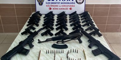 55 ruhsatsız silah ele geçirildi