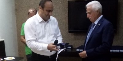 Zihni Aldırmaz’a 50. Yıl Meslek Onur Ödülü