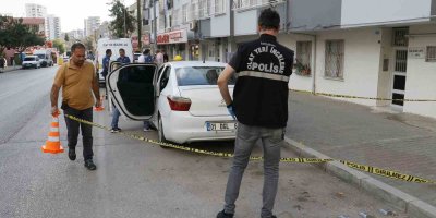 Adana'da yine motosikletle silahlı saldırı: Otomobilinde vuruldu