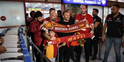 Galatasaray, Adana’ya geldi