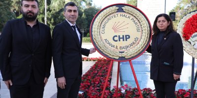 CHP Adana İl Örgütü Ata'sını andı