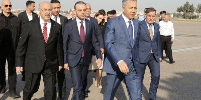 Bakan Yerlikaya toplantı için Adana'da