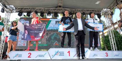 Varda Ultra Trail koşusunda dereceye girenlere ödülleri verildi