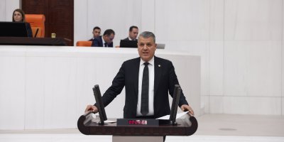 "Eğitim sistemi çökertildi"