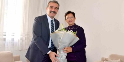 Soner Çetin, öğretmenini unutmadı