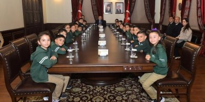 Karataşlı öğrenciler Adana’nın tarihini öğreniyor