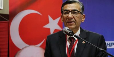 CHP Çukurova İlçe Başkanı Atay, istifa etti