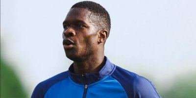 Pape Cisse ilk kez forma giydi