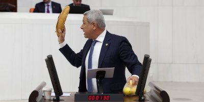 CHP'li Sümer: Komisyoncunun, foncunun, yandaşın, rantçının,  saray kabinesinin bütçesi