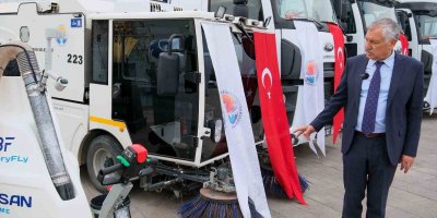 Adana Büyükşehir Belediyesi filosuna 5 yeni araç daha ekledi