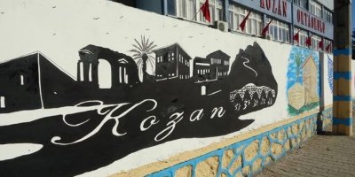 Adana Kozan'da mahalle sanat sokağına döndü