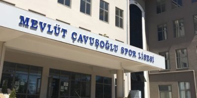 "Beraber uyuyan depremzede ikizler, 'eşcinsel' denilerek yurttan atıldı" iddiası