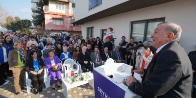 Seyhan’ın 15’inci bilgi evi Mithatpaşa’da hizmete girdi