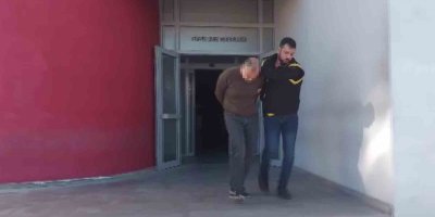 Önce fırından sadaka kutusu, sonra da motosiklet çaldı