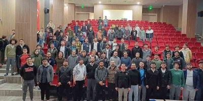 Terör polisi üniversite öğrencilerini teröre karşı uyardı