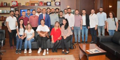 Soner Çetin: CHP'yi gençler büyütecek