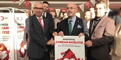 Vali Köşger’den kan bağışı kampanyasına destek