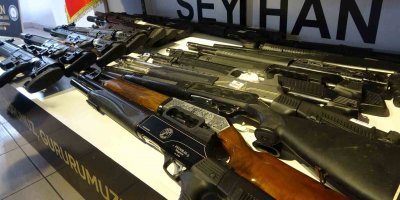 Seyhan polisi kendi rekorunu kırdı: 7 günde 90 silah ele geçirdi