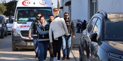 Bakkal görünümlü depoda kanser ilacı satan çift serbest kaldı