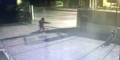 Adana'da karakola pompalı tüfekle saldırı kamerada