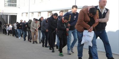 Adana merkezli "Sibergöz-23" operasyonlarında yakalanan 74 zanlı tutuklandı