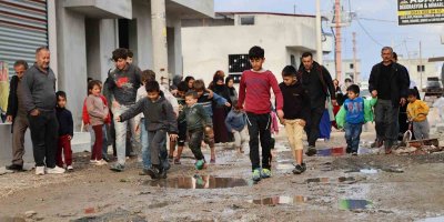 Mahallenin bozuk yol isyanı