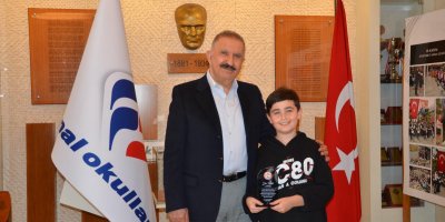 Milli Marşımız’ın Kabulünün 103. Yılında Final’e Birincilik Ödülü