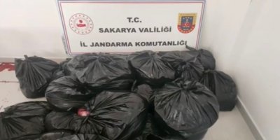 Adana'da kesilen 700 kilogram at eti sucuk yapılacaktı: Sakarya'da yakalandı