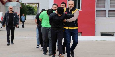 Motosiklet hırsızları polisten kaçamadı