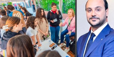 Gündoğdu’da Uluslararası Üniversite Fuarı yapıldı