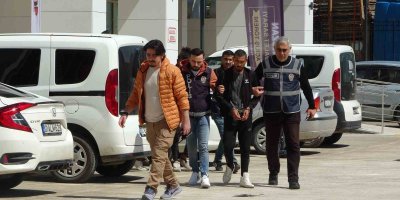 Saldırgan eş firar etti, bıçaklayan kardeşler adliyede