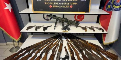 Seyhan polisi barda 25 ruhsatsız silah ele geçirdi