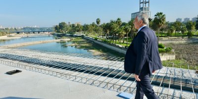 Adana tarihinde ilk kez 2 defa üst üste CHP'ye büyükşehri kazandırdı, bugün "iş başındayım" dedi