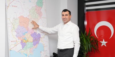 Tanburoğlu'ndan Adanalılara teşekkür: "Adana Adana çalıştık, Adana Adana kazandık"