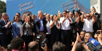 Çukurova'da devir teslim töreni: CHP tam kadro katıldı, Soner Çetin "katılacağım" demişti, katılmadı