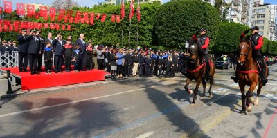 Adana’da, Türk Polis Teşkilatının kuruluşunun 179. yıl dönümü dolayısıyla törenler düzenlendi