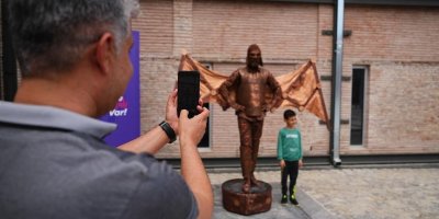 Yüzbinlerce insan Adana'ya akın etti!