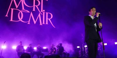 Portakal Çiçeği Karnavalı tüm coşkusuyla şehre renk katmaya devam ediyor