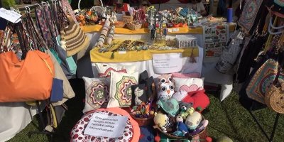 Bu standın tüm kazancı sokak hayvanlarına