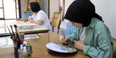 Unutulmaya yüz tutmuş sanat dallarından oluşan eserler gün yüzüne çıkıyor