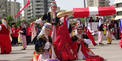 Adana’da 23 Nisan Ulusal Egemenlik ve Çocuk Bayramı kutlandı