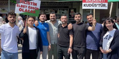 Adana’da üniversite öğrencileri Filistin için yürüdü