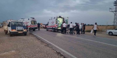 Adana’da iki otomobil kafa kafaya çarpıştı: 1 ölü, 5 yaralı